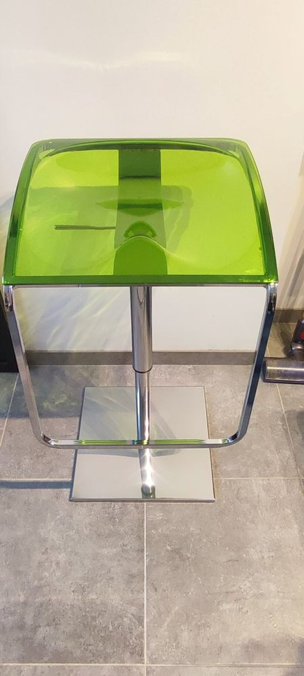 Tabouret Pedrali AROD 570 . Neuf 