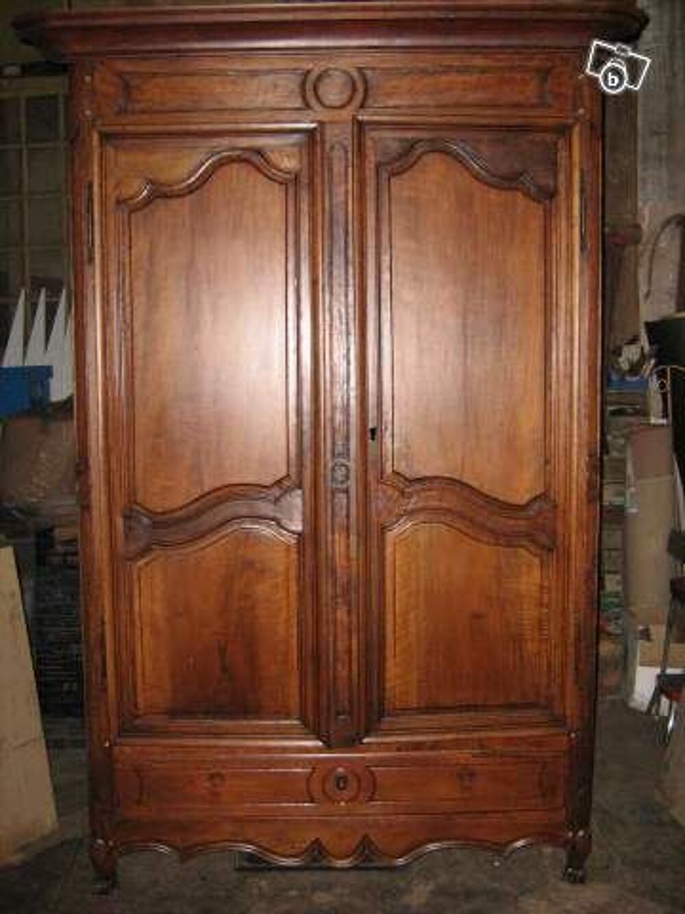 Belle armoire noyer &eacute;poque Louis 15 Proven&ccedil;ale en noyer XVII Meubles