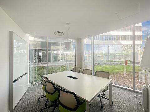 Acc&egrave;s tout inclus &agrave; des espaces de bureau professionnels pour 10 personnes &agrave; Villeurbanne, Carr&eacute; de Soie 1680 69100 Villeurbanne