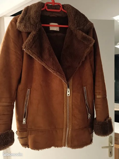 Manteau pull and bear 15 La Turballe (44)