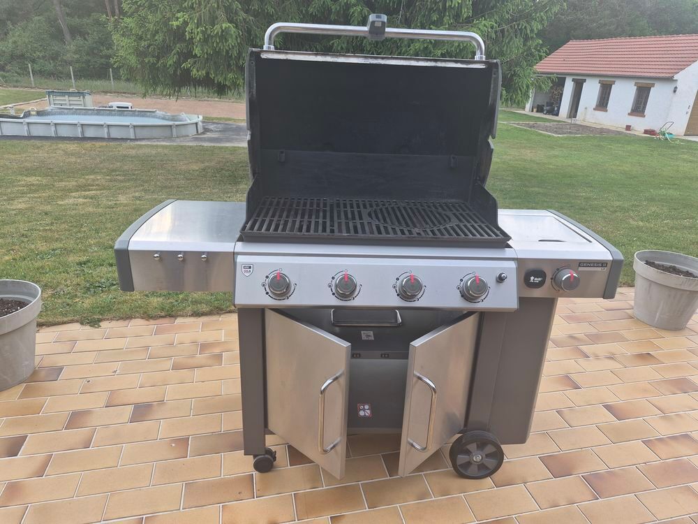 BARBECUE WEBBER Electroménager
