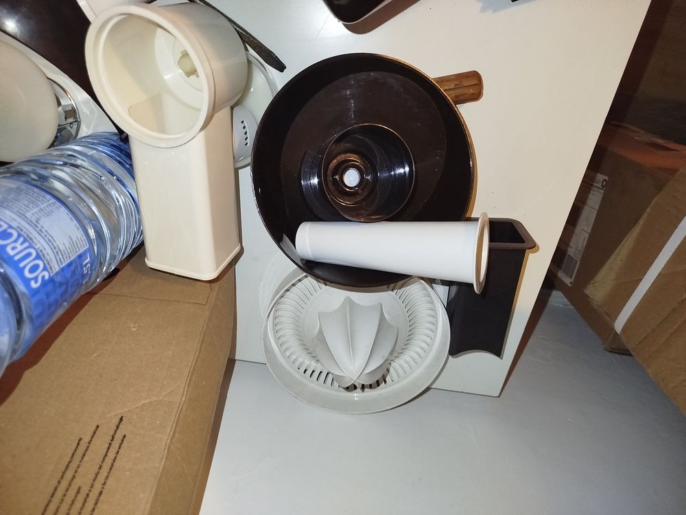 Robot Marie et tisanes lot de 11 bo&icirc;tes neuves Cuisine