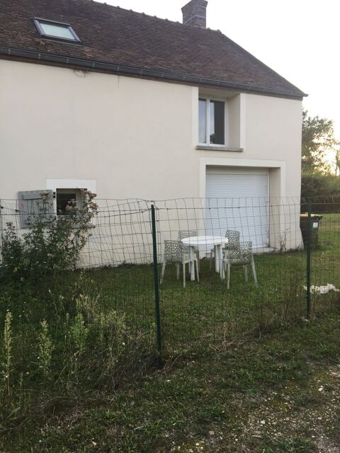  Maison  louer 11 pices 230 m