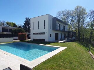  Maison � vendre 5 pi�ces 207 m�