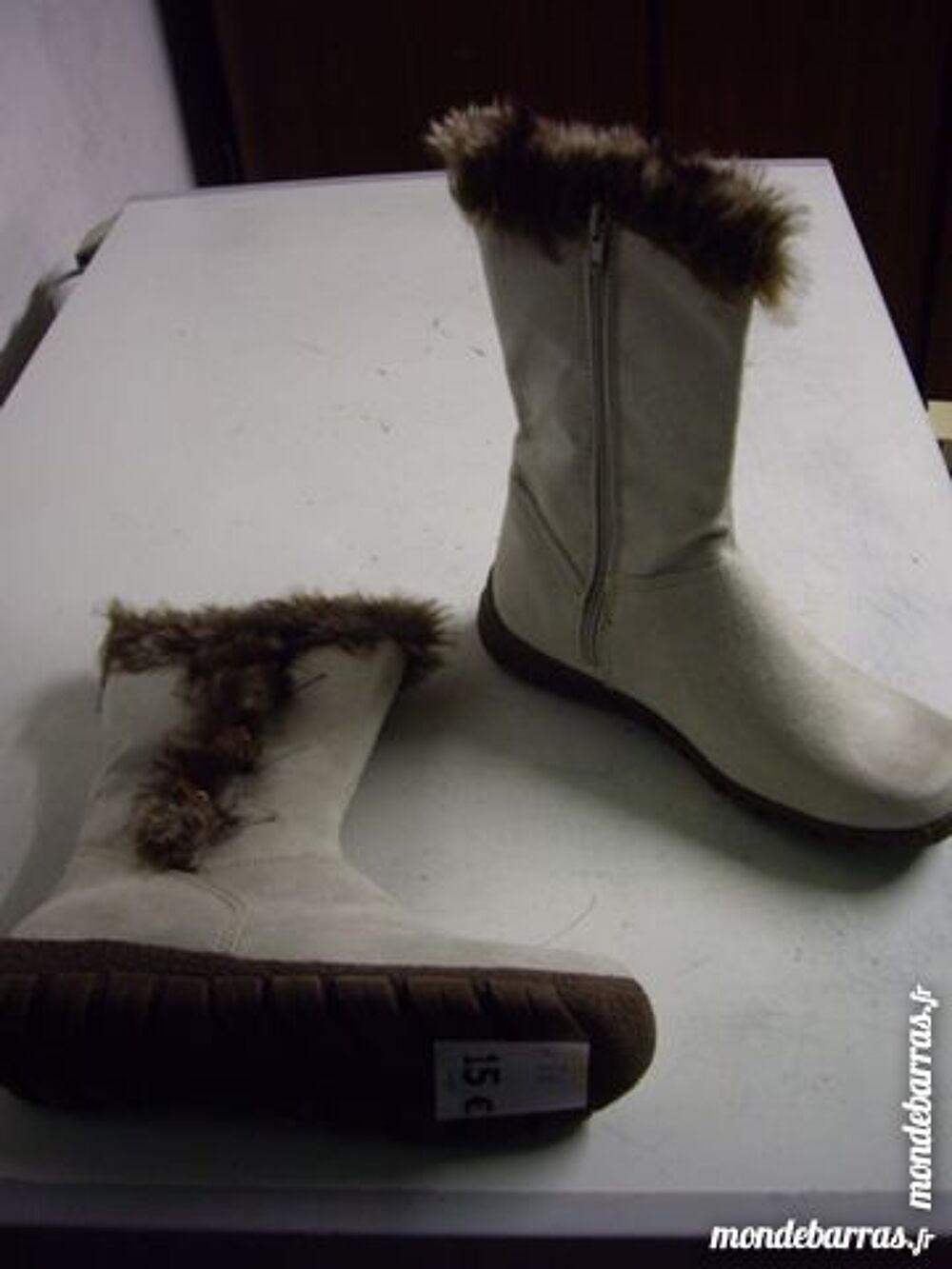 Bottes fourr&eacute;es Beige pt 38 neuves Chaussures