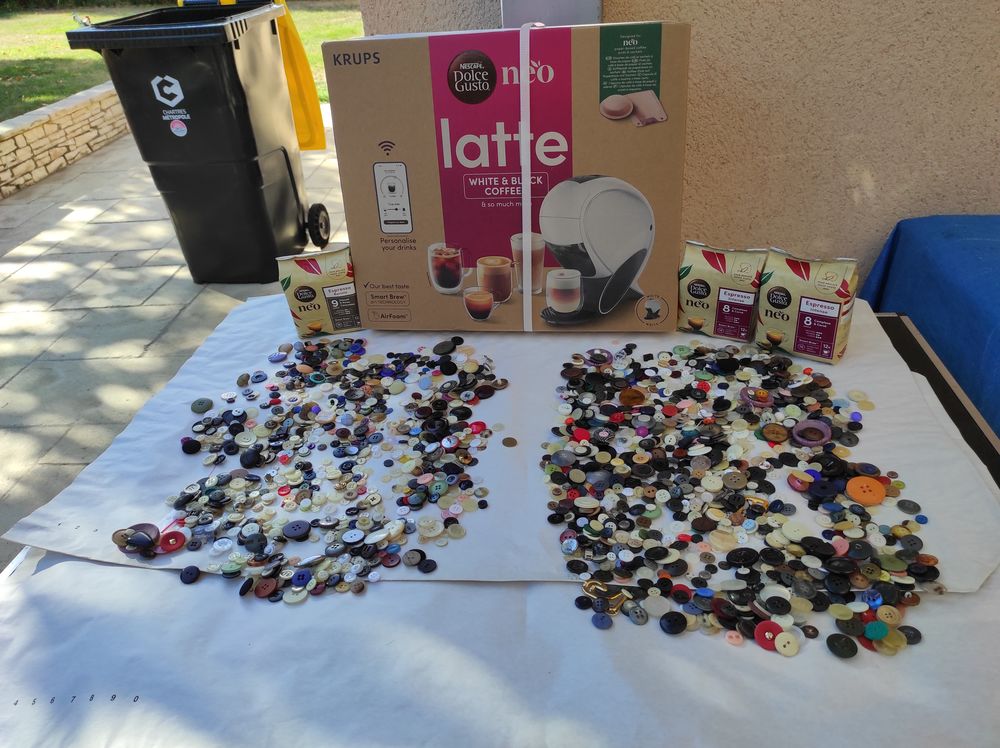 Nescaf&eacute; Dolce Gusto NEO Krups Latte lot de bouton Electroménager