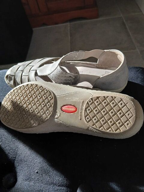 ' SANDALES CUIR GRISES NEUVES 30 Louvie-Juzon (64)