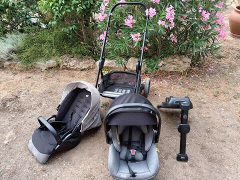 ncessaire complet pour bb poussette, sige auto  220 Aumelas (34)