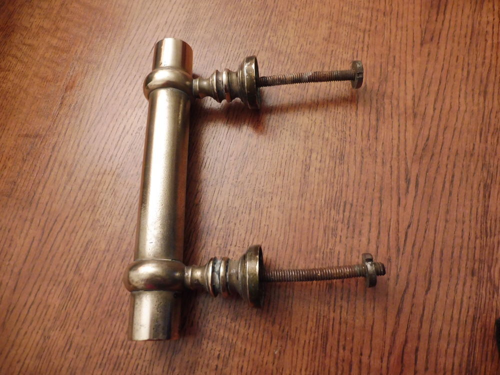 Poign&eacute;e de porte, en laiton, style b&acirc;ton de mar&eacute;chal Bricolage