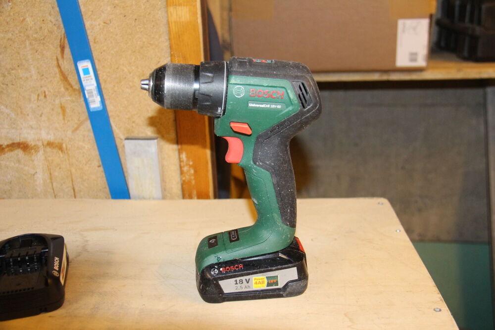 Batterie perceuse/visseuse BOCSH neuve Bricolage