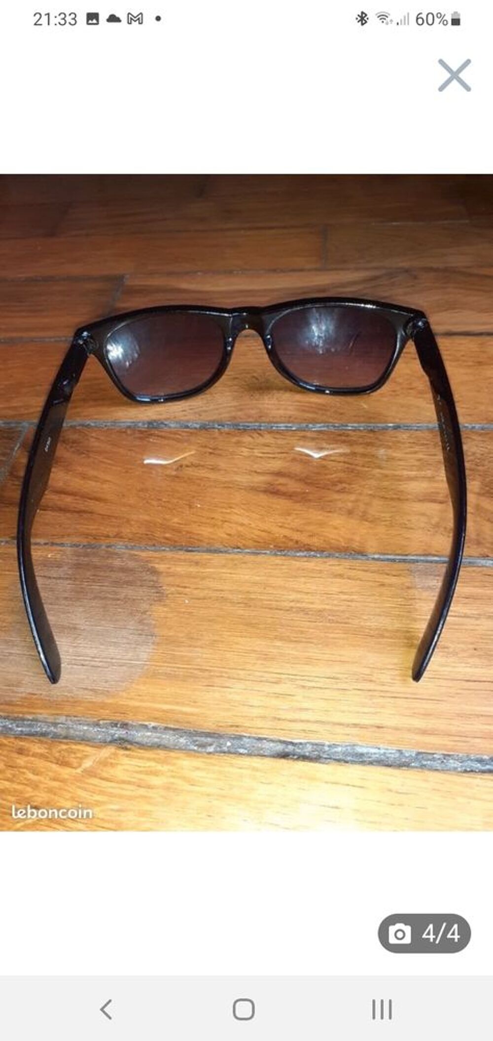 Lunette de soleil tr&egrave;s bonne &eacute;tat Bijoux et montres
