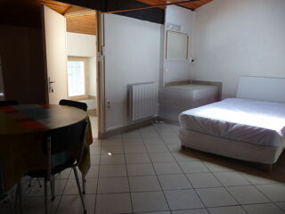  Appartement à louer 1 pièce 30 m²