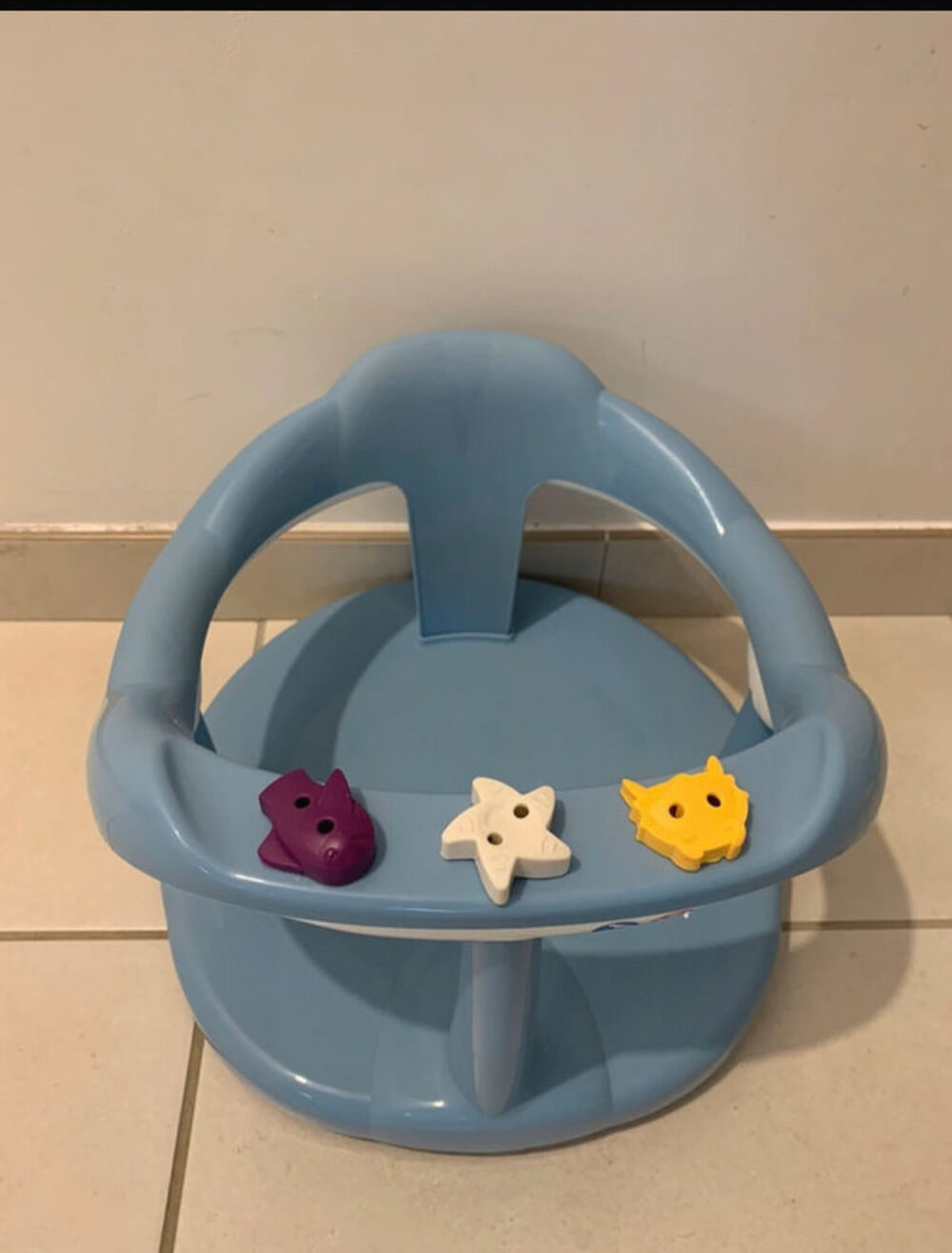 si&egrave;ge rehausseur b&eacute;b&eacute; pour le bain Puériculture