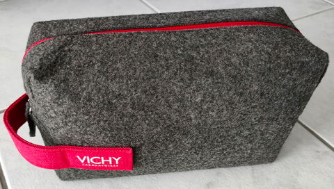 VICHY - Trousse de toilette rectangulaire, gris rouge - Neuf Foncine-le-Haut (39)