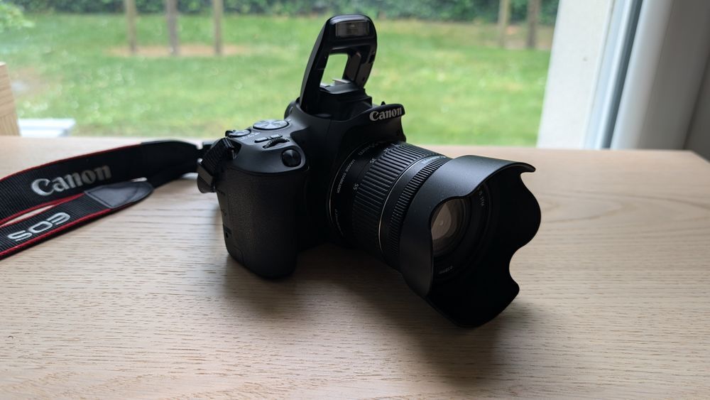 Canon EOS 200D + Objectifs Photos/Video/TV