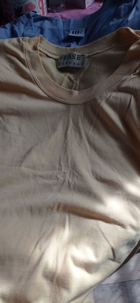 le t-shirt haut pour femme 6 Pantin (93)