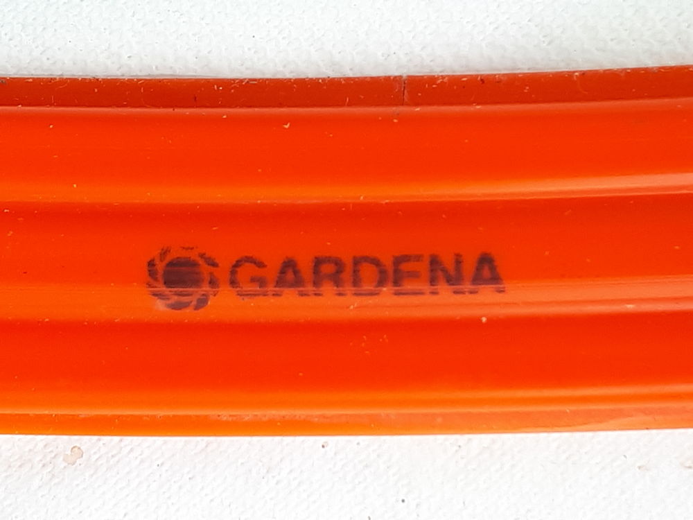 Tuyau plat d'arrosage 3 trous GARDENA Jardin