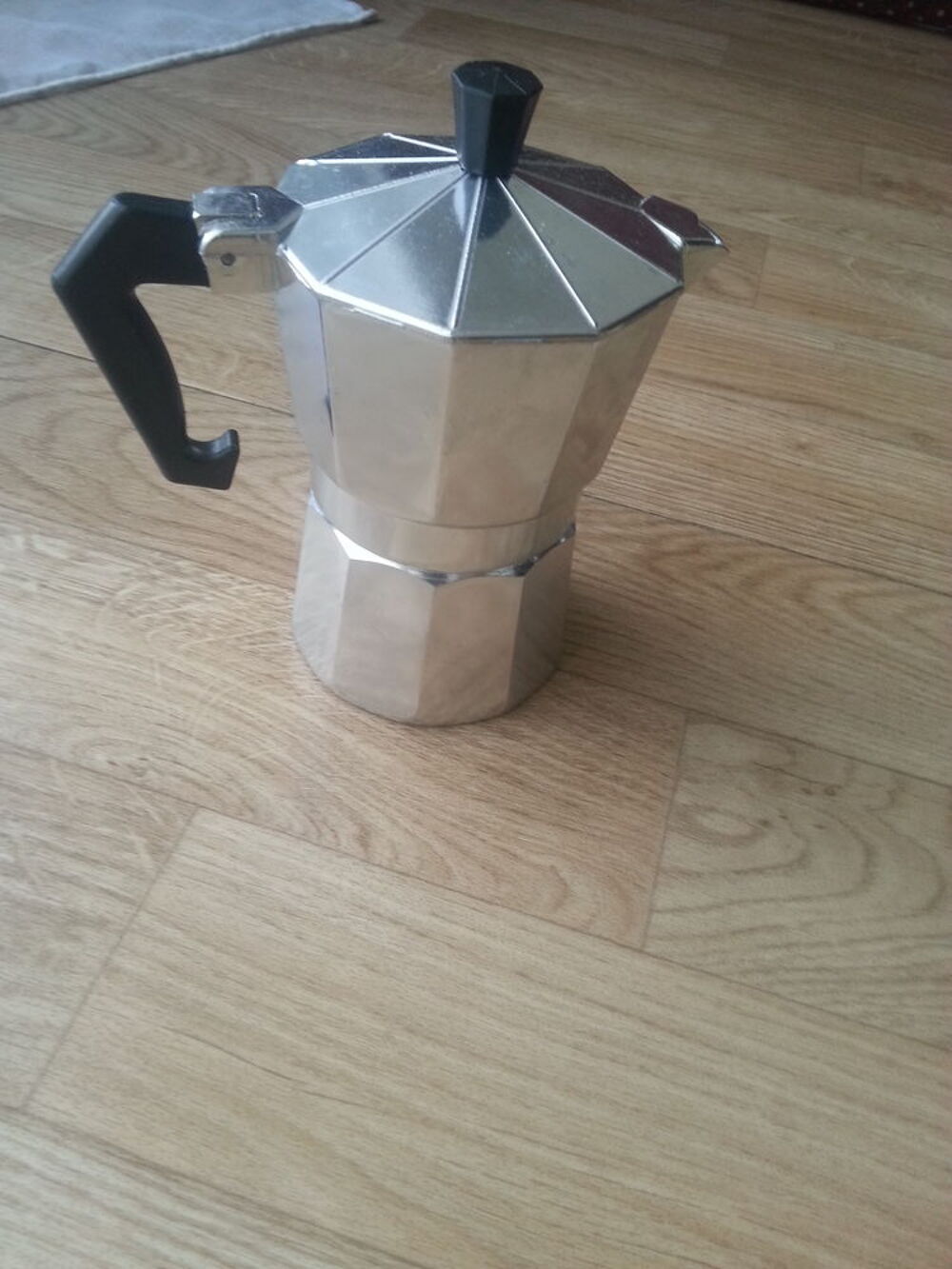 Lot de 3 cafeti&egrave;res italiennes neuves Electroménager