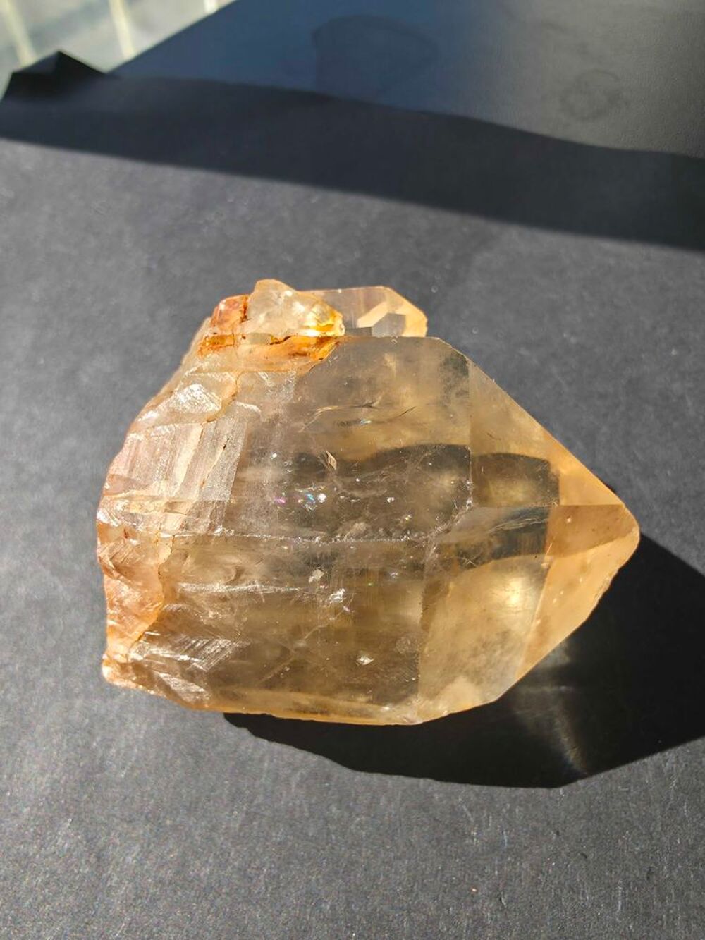 Citrine Naturelle de Kolwezi RDC-Cristal Brut de Collection 85g 