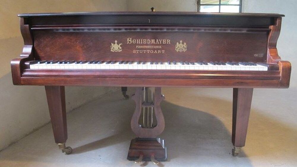 Piano demi-queue Schiedmayer &amp; Soehne acajou 211 cm de 1897 Instruments de musique