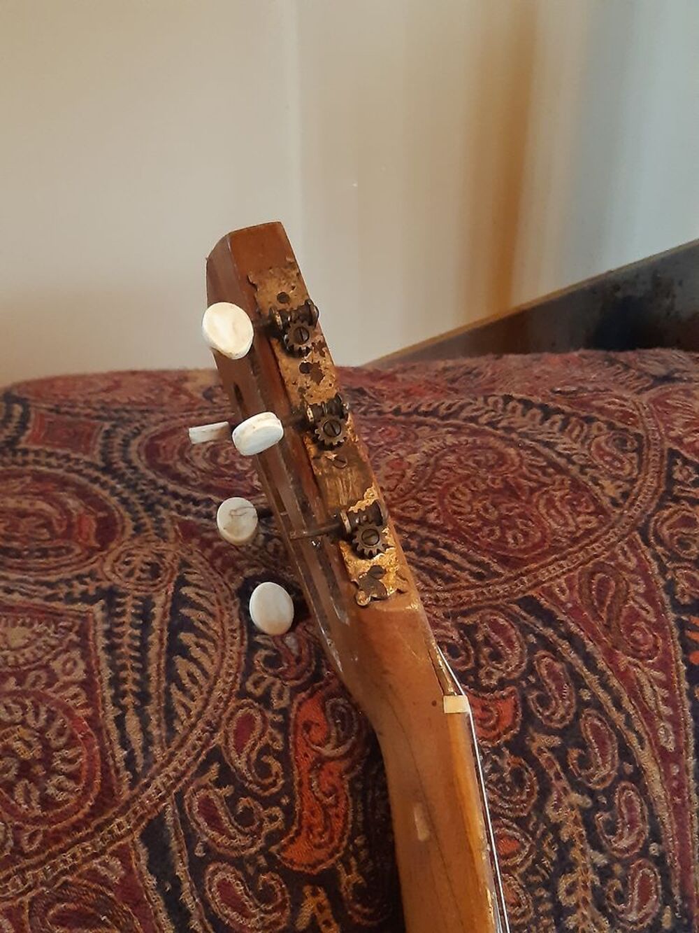 Guitare flamenco Valenciano ann&eacute;e 1960 Instruments de musique