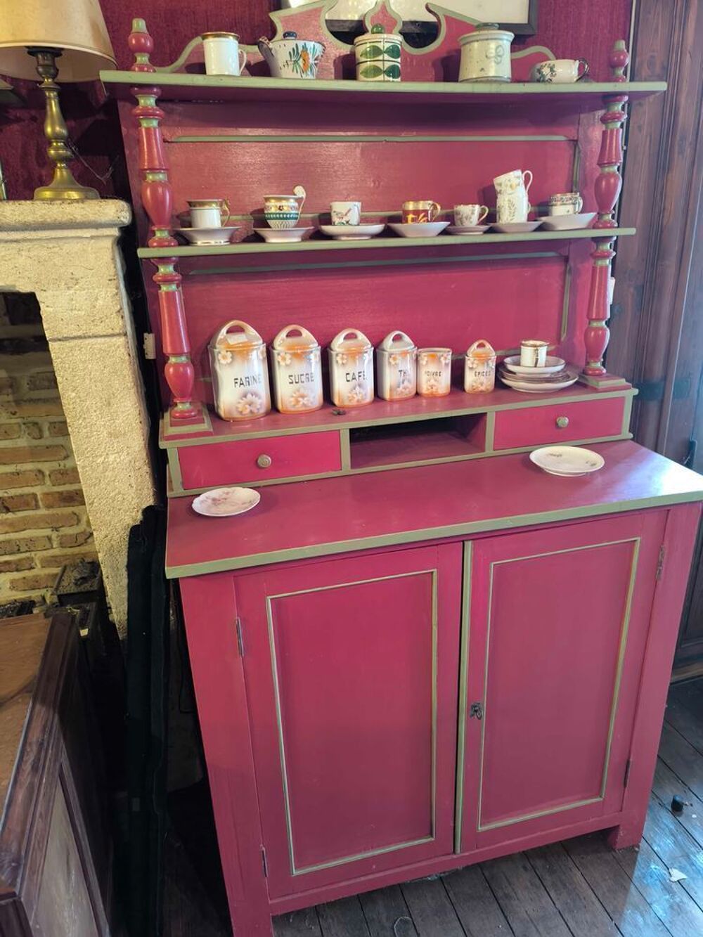 vide maison et magasin d'antiquit&eacute;s brocante Meubles