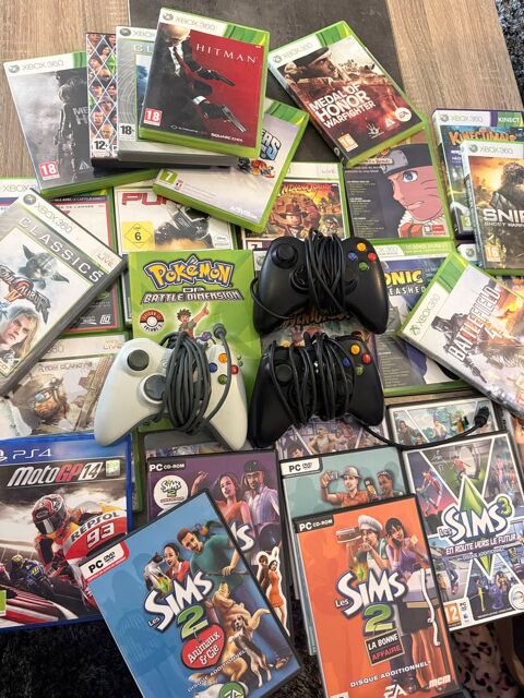 Lot de jeux vidéo + 3 manettes Xbox 360 59 Libourne (33)