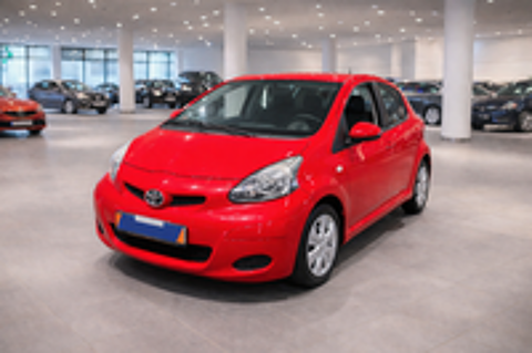 Aygo 2010 occasion 83140 Six-Fours-les-Plages