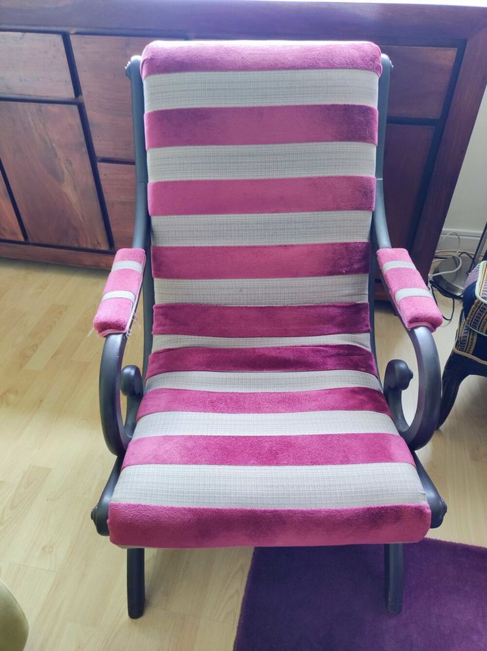 fauteuil mauve et gris Meubles