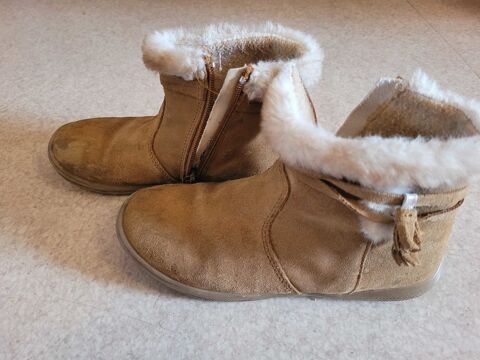 bottines cuir fourres taille 31 10 Saint-Julien-Chapteuil (43)