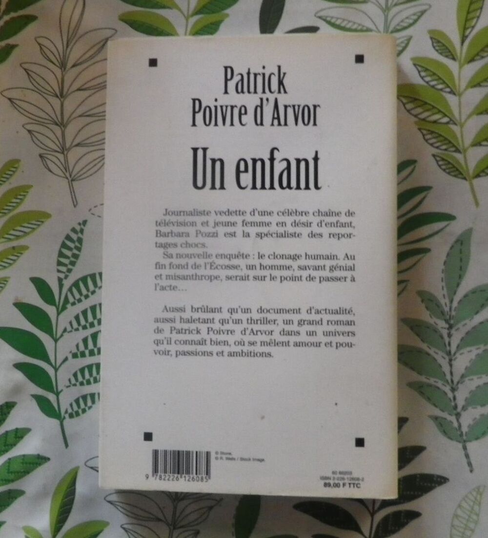 UN ENFANT de Patrick POIVRE D'ARVOR Ed. Albin Michel Livres et BD