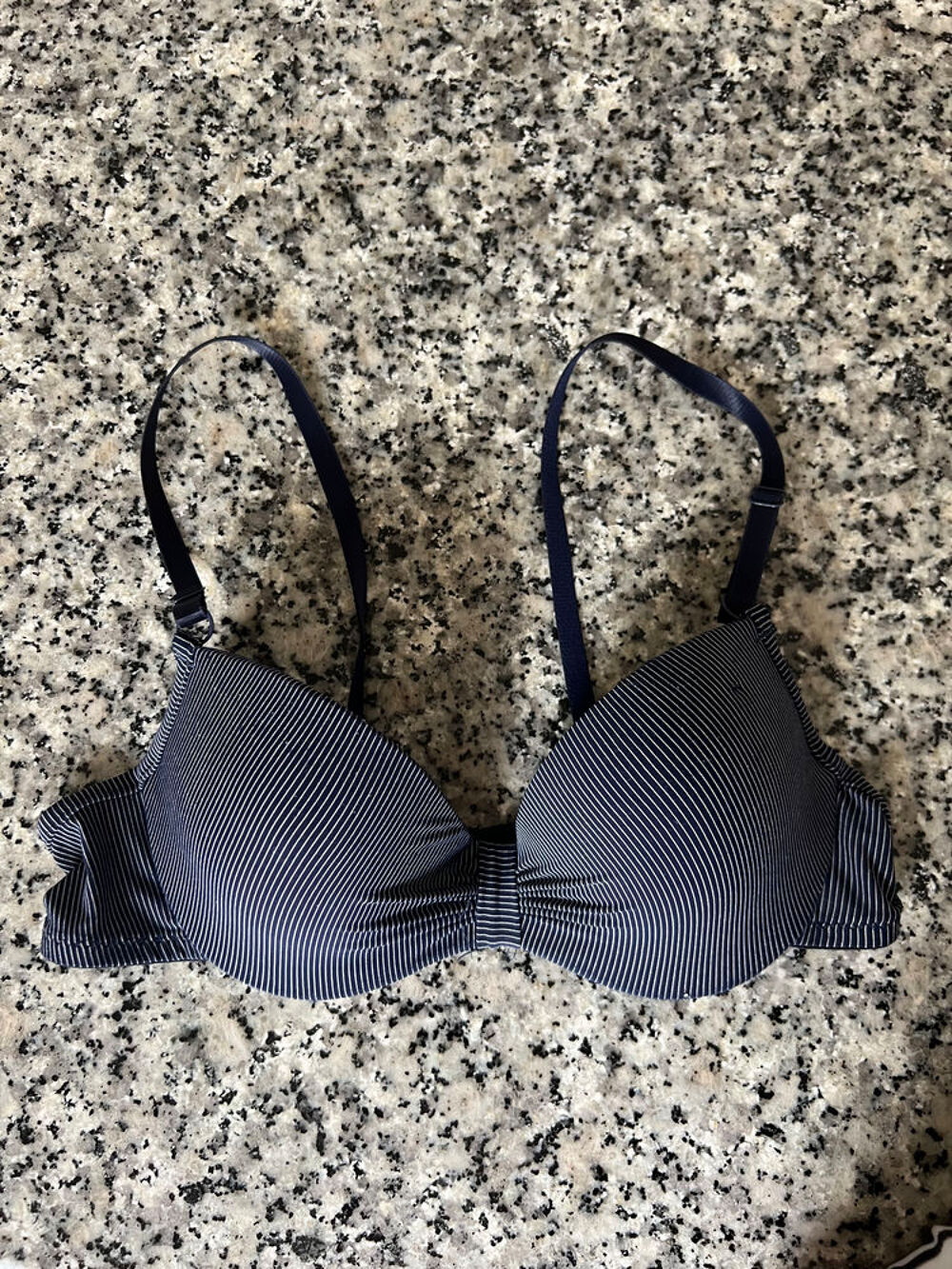 Soutien-Gorge Ray&eacute; Bleu et Blanc ? Taille 90B ? Neuf Vêtements