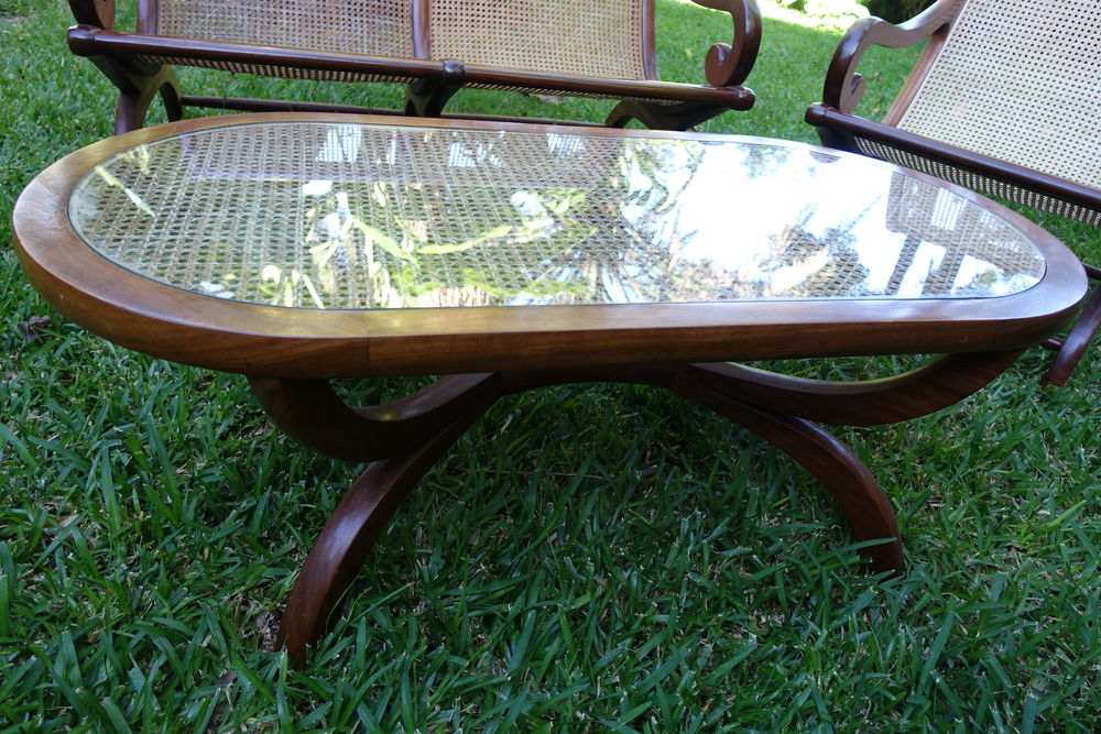 Salon cr&eacute;ole en IROKO Meubles