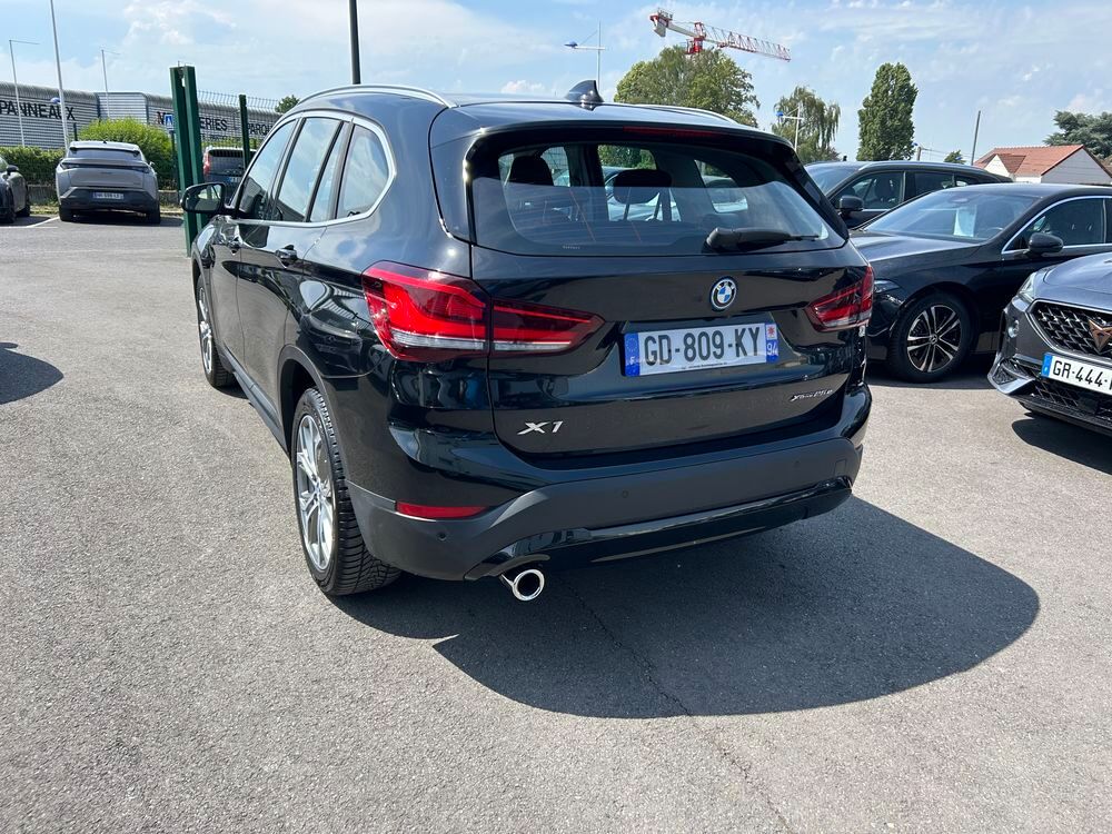 X1 xDrive 25e 220 ch BVA6 Business Design 2021 occasion 95330 Domont