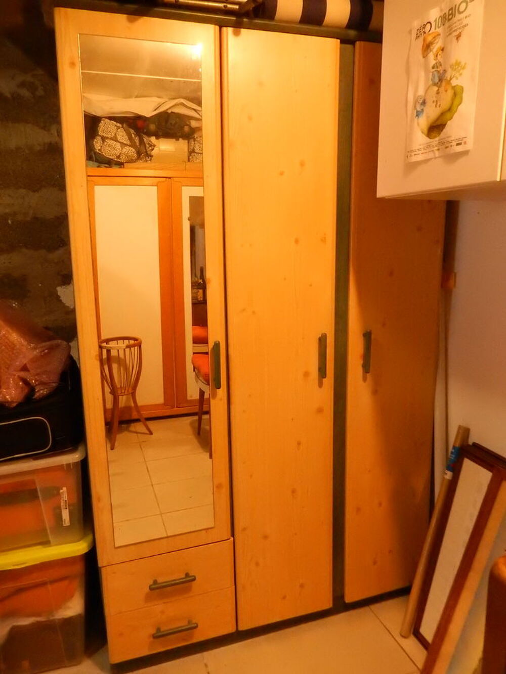 ARMOIRE
Meubles