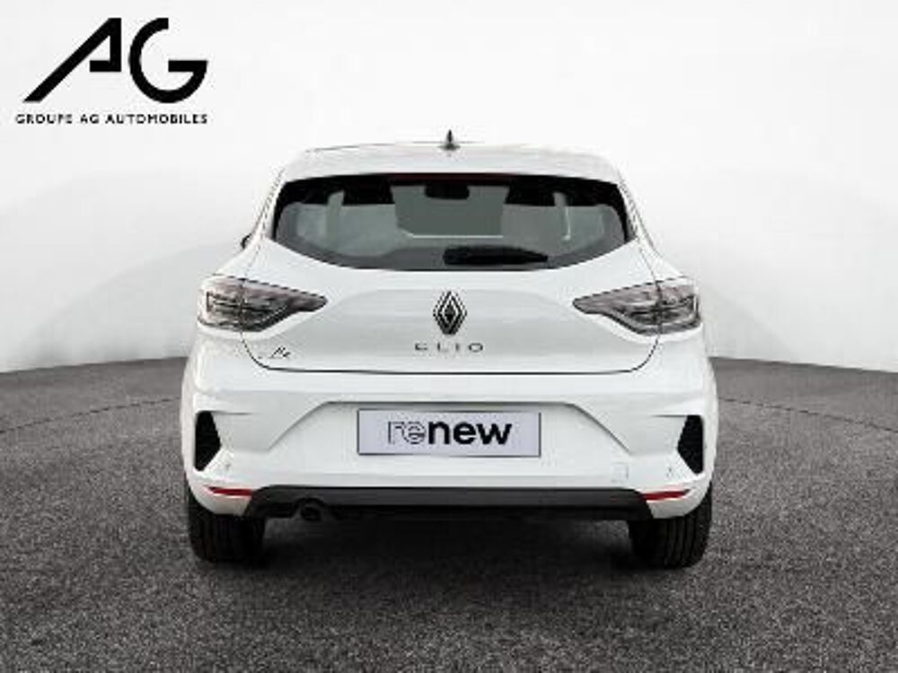 Clio IV CLIO SOCIETE TCE 100 GPL EVOLUTION REVERSIBLE 2024 occasion 08000 Charleville-M&eacute;zi&egrave;res