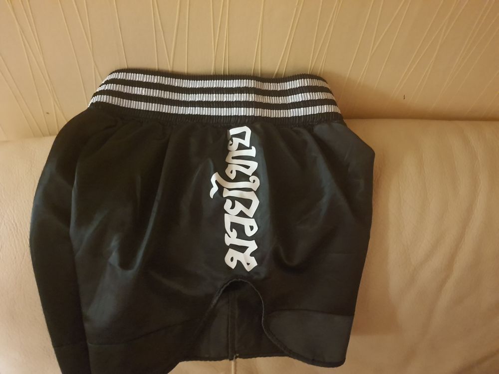 short de boxe anglaise/ta&iuml; Vêtements