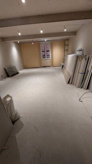  Maison � vendre 5 pi�ces 155 m� Claviers