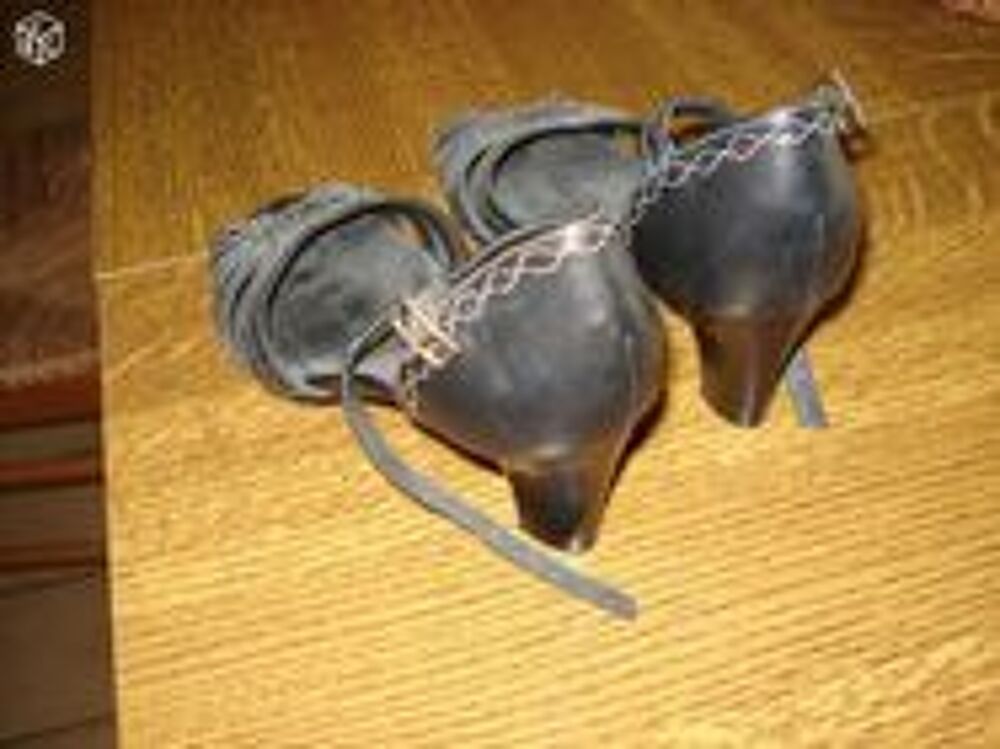 Souliers ouverts pointure 37 Chaussures