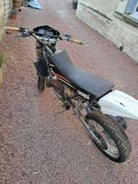 APRILIA 2015 occasion 37140 Benais