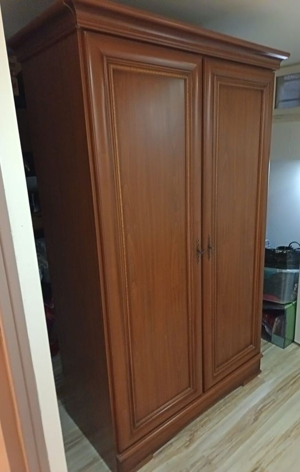 Armoire bois double portes Meubles