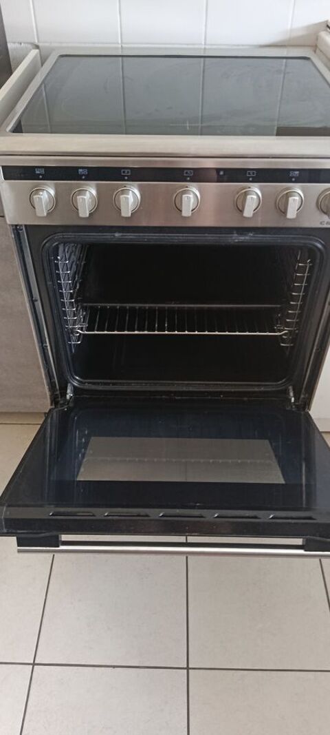 Cuisinière 250 Gradignan (33)