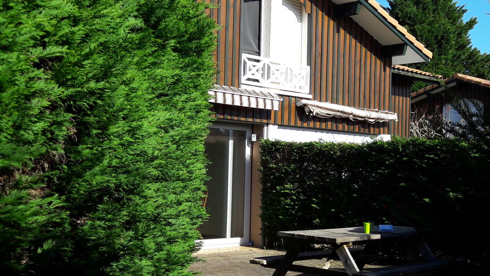   Biscarrosse-Maison 6 pers avec wifi proche des plages du lac Vacances  / Offres de location 