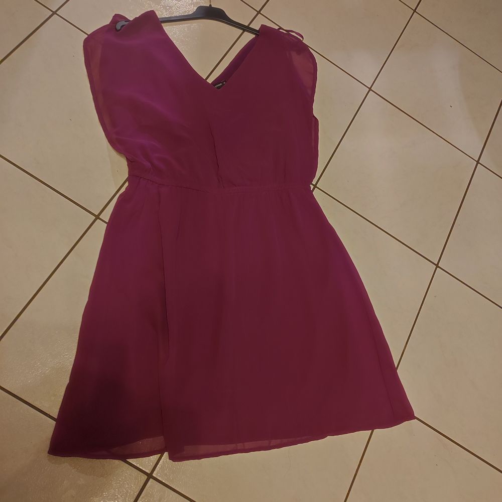 ROBE FUSHIA 2 en 1 taille 40 Vêtements