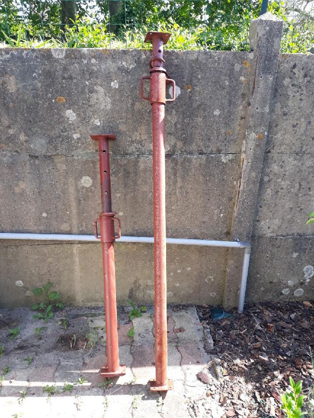 2 Etai &agrave; &eacute;crou en Acier Bricolage