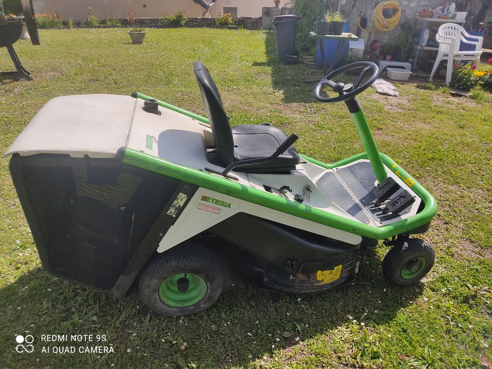 Tondeuse autoport&eacute;e etesia bahia etesia Jardin