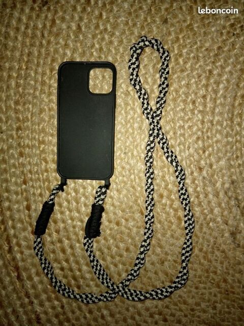 coque noire iPhone 12 / 12pro 4.5 Beauchamp (95)
