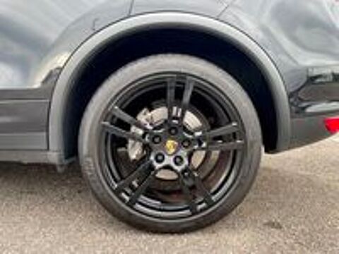 Cayenne 3.0D V6 Platinium Edition Tiptronic S A 2013 occasion 52100 Bettancourt-la-Ferr&eacute;e