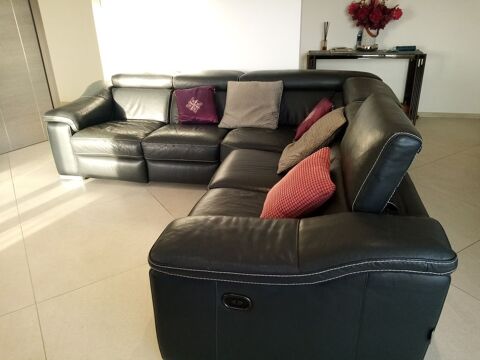 Canap� d'angle relax �lectrique 5 places en cuir noir 900 Mandelieu-la-Napoule (06)