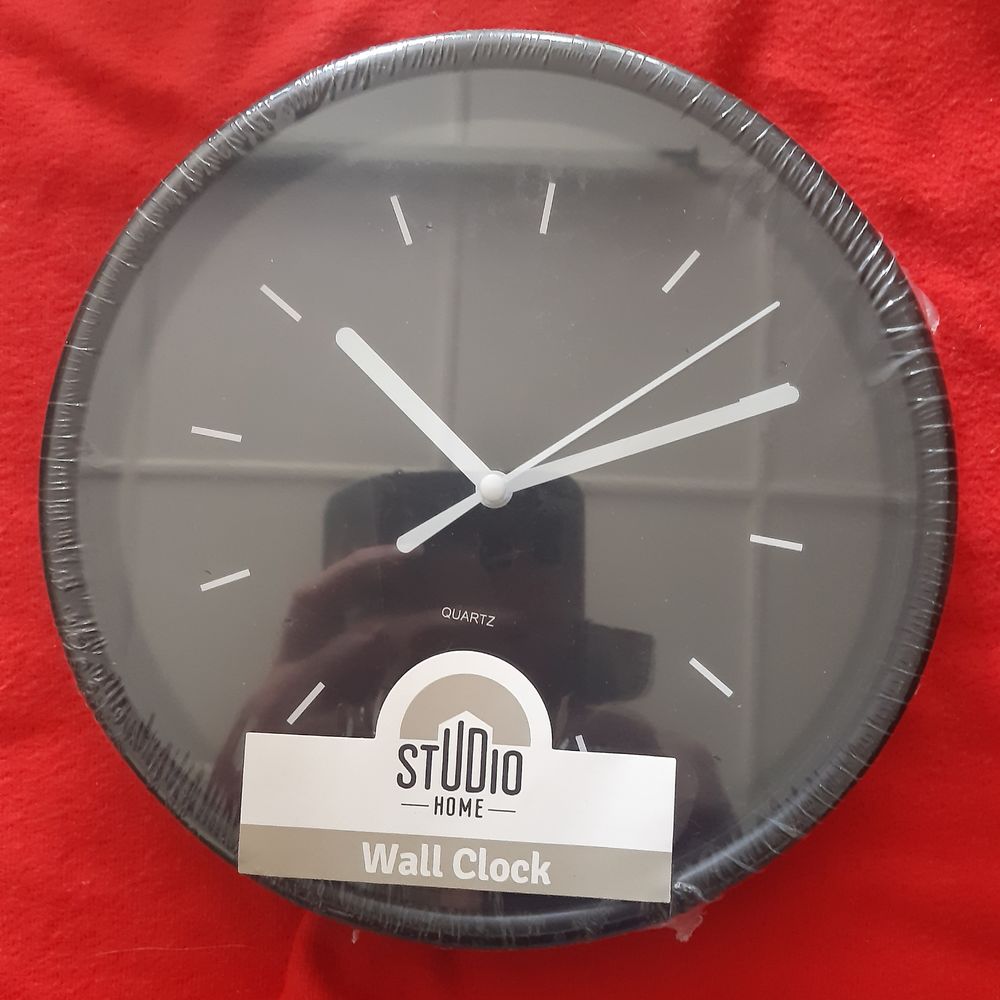 Horloge murale analogique noire 20 cm Décoration